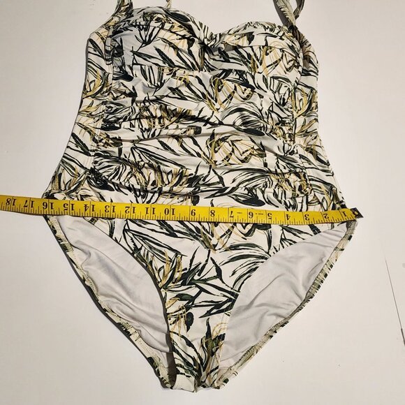 Niptuck swim sz 10 women multi fit cup swimsuit tropical print Nip Tuck - Picture 9 of 10